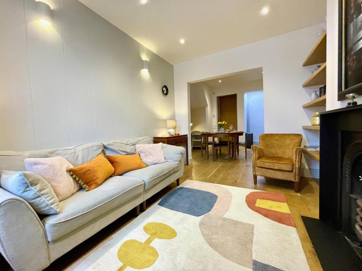 Stylish 2-Bedroom Townhouse Next To Brighton Station Екстер'єр фото