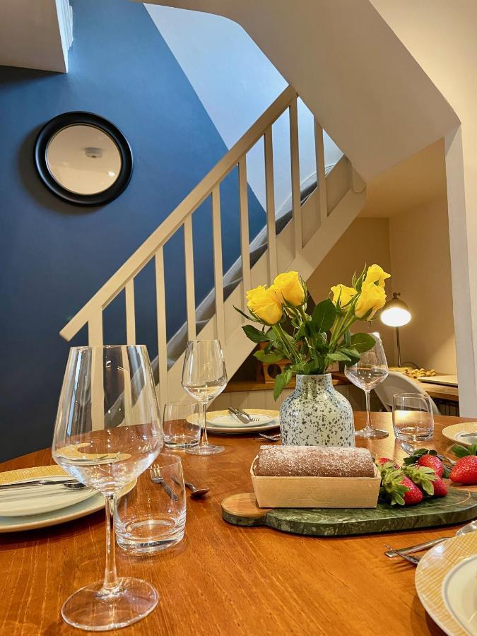 Stylish 2-Bedroom Townhouse Next To Brighton Station Екстер'єр фото