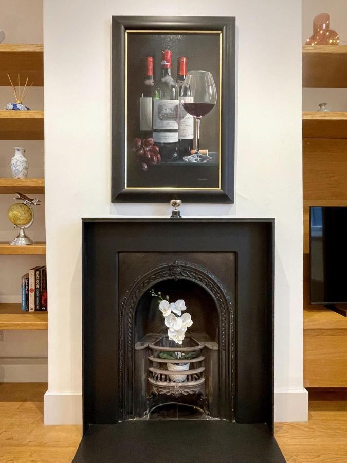 Stylish 2-Bedroom Townhouse Next To Brighton Station Екстер'єр фото
