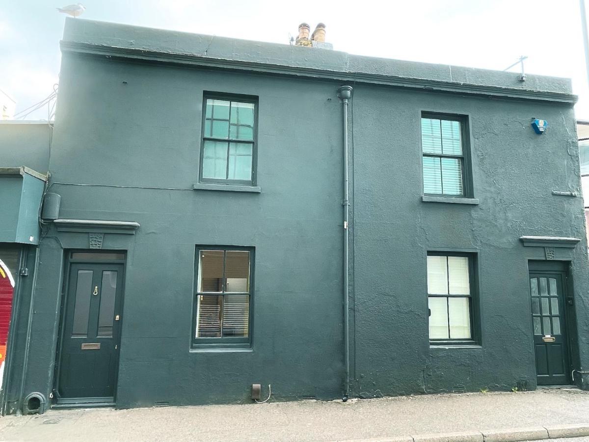 Stylish 2-Bedroom Townhouse Next To Brighton Station Екстер'єр фото